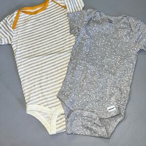 Gerber Gray and Cream Bodysuits Set